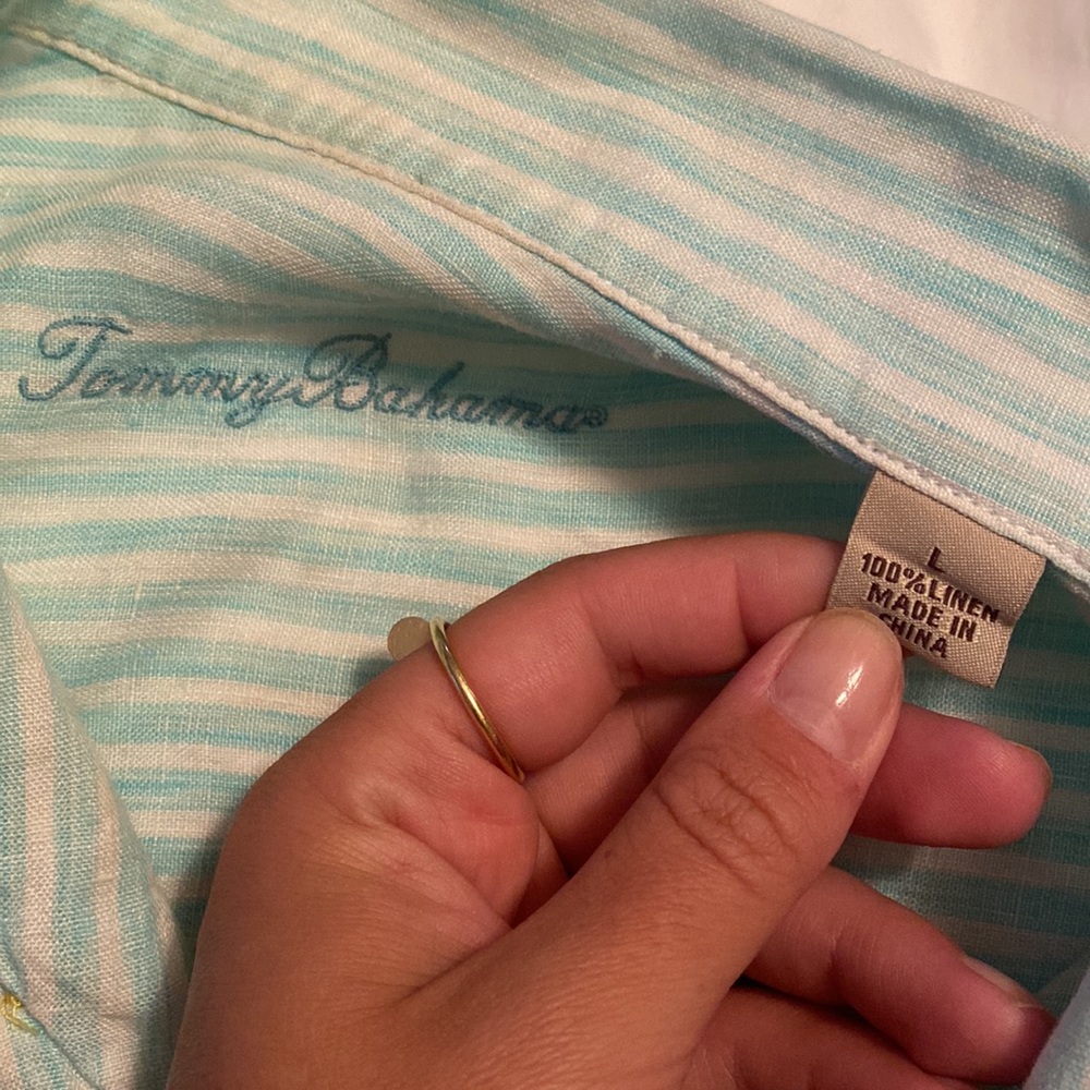 Tommy Bahama Linen Button Down - Picture 4 of 4